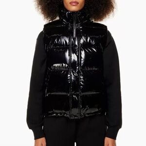 Aritzia Shiny Black Puffer Vest